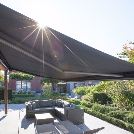 Inspirace Tenda da sole a cassetta OLIVIA
